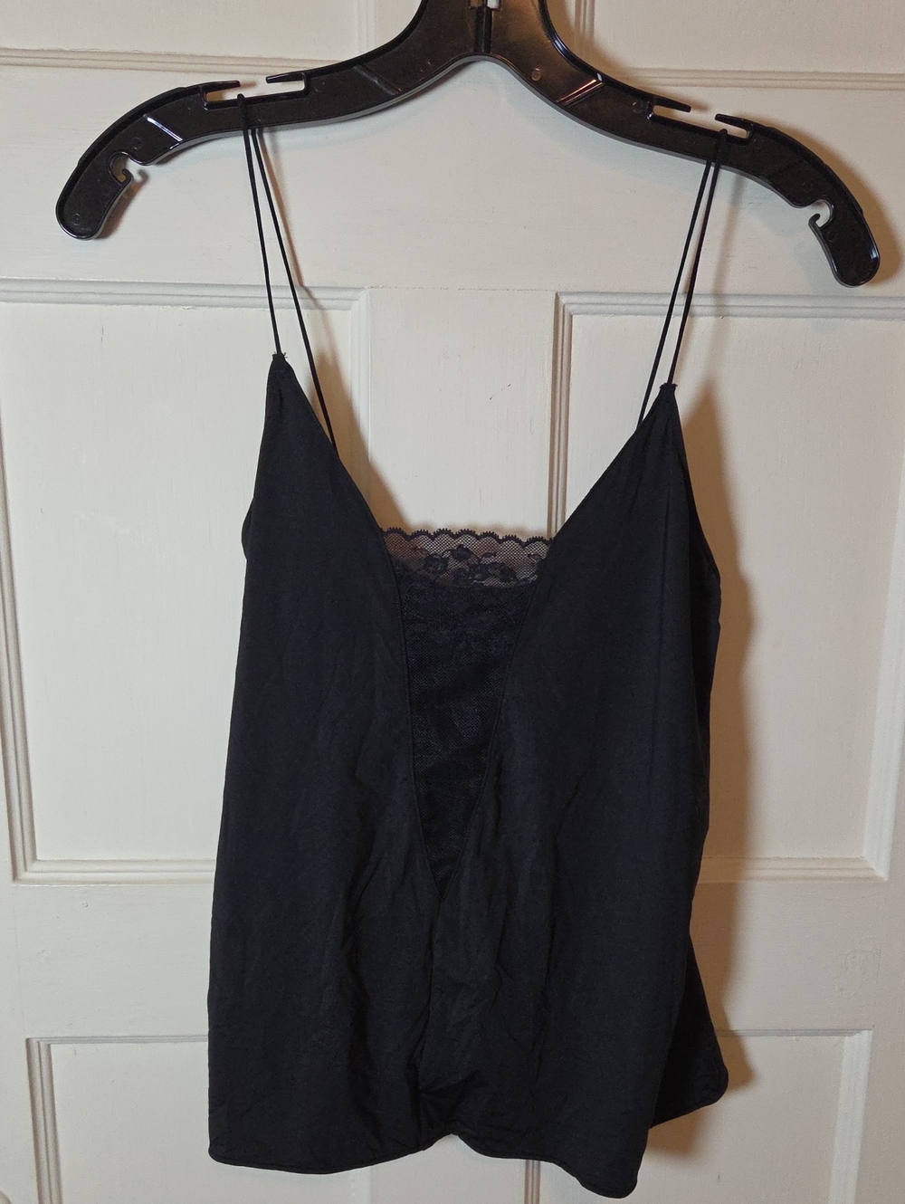 Natori Women's Lace Affair Plunge Lace-Trim Cami Tank Top In Black Size Medium